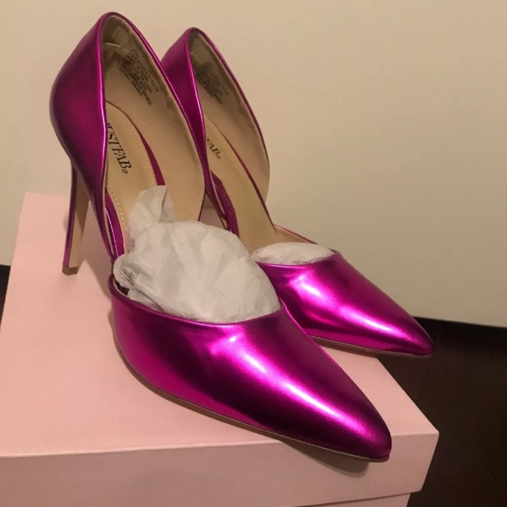 Metallic pink heels size 9 slip on